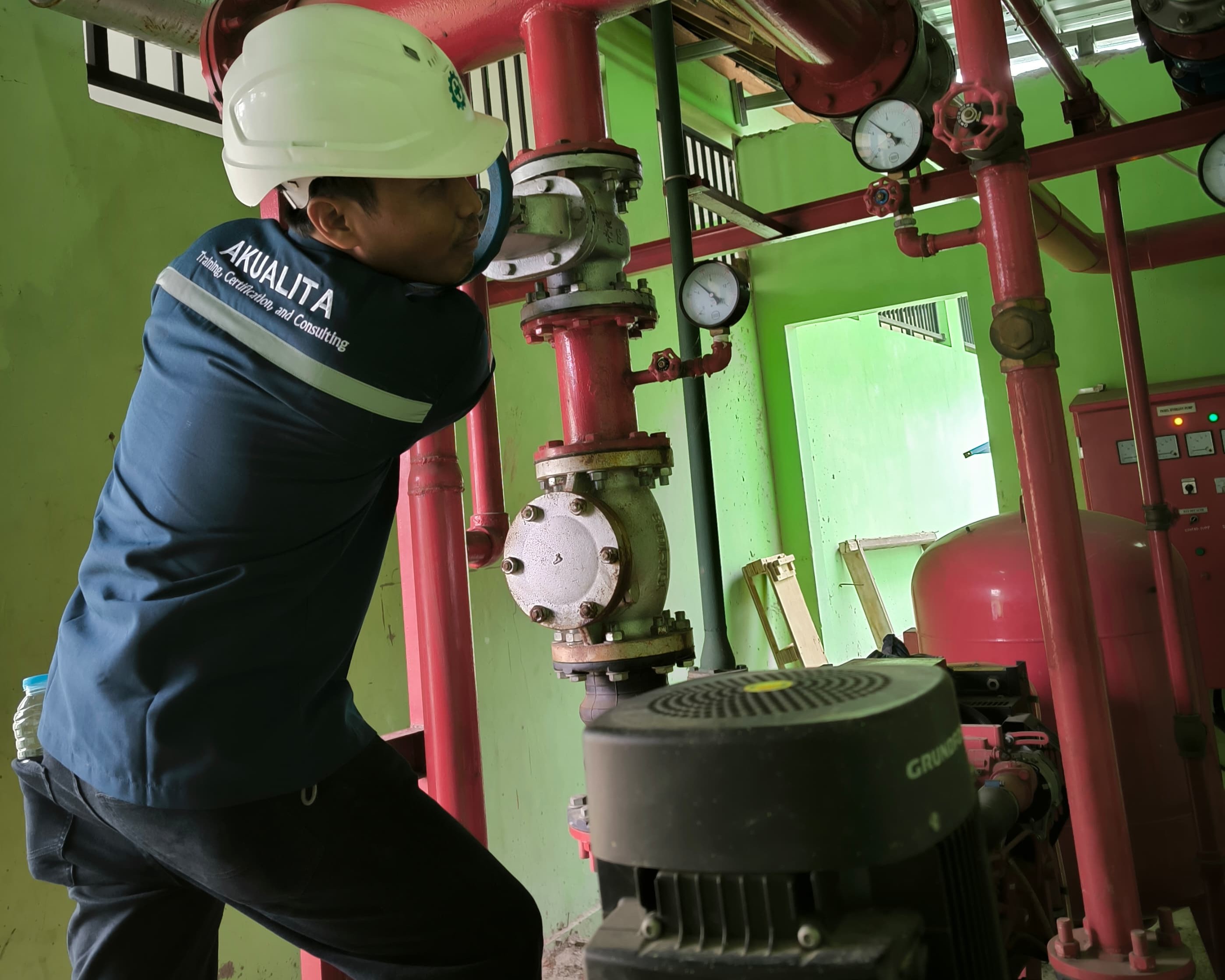 Riksa Uji Sistem Pemadam Kebakaran AKINDOTAMA